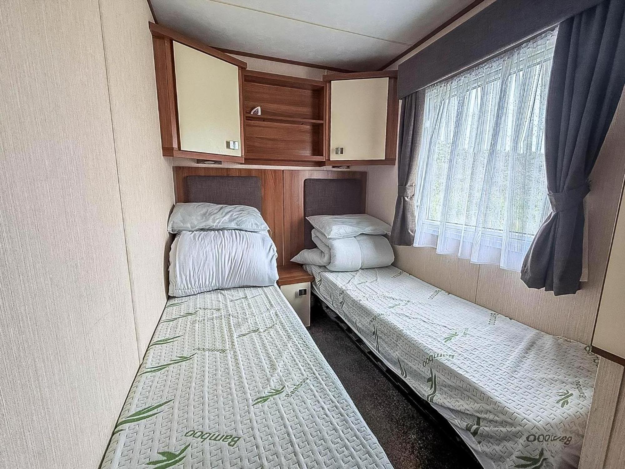 Lovely 8 Berth Caravan At Sunnydale In Lincolnshire Ref 35239S Louth  Zewnętrze zdjęcie